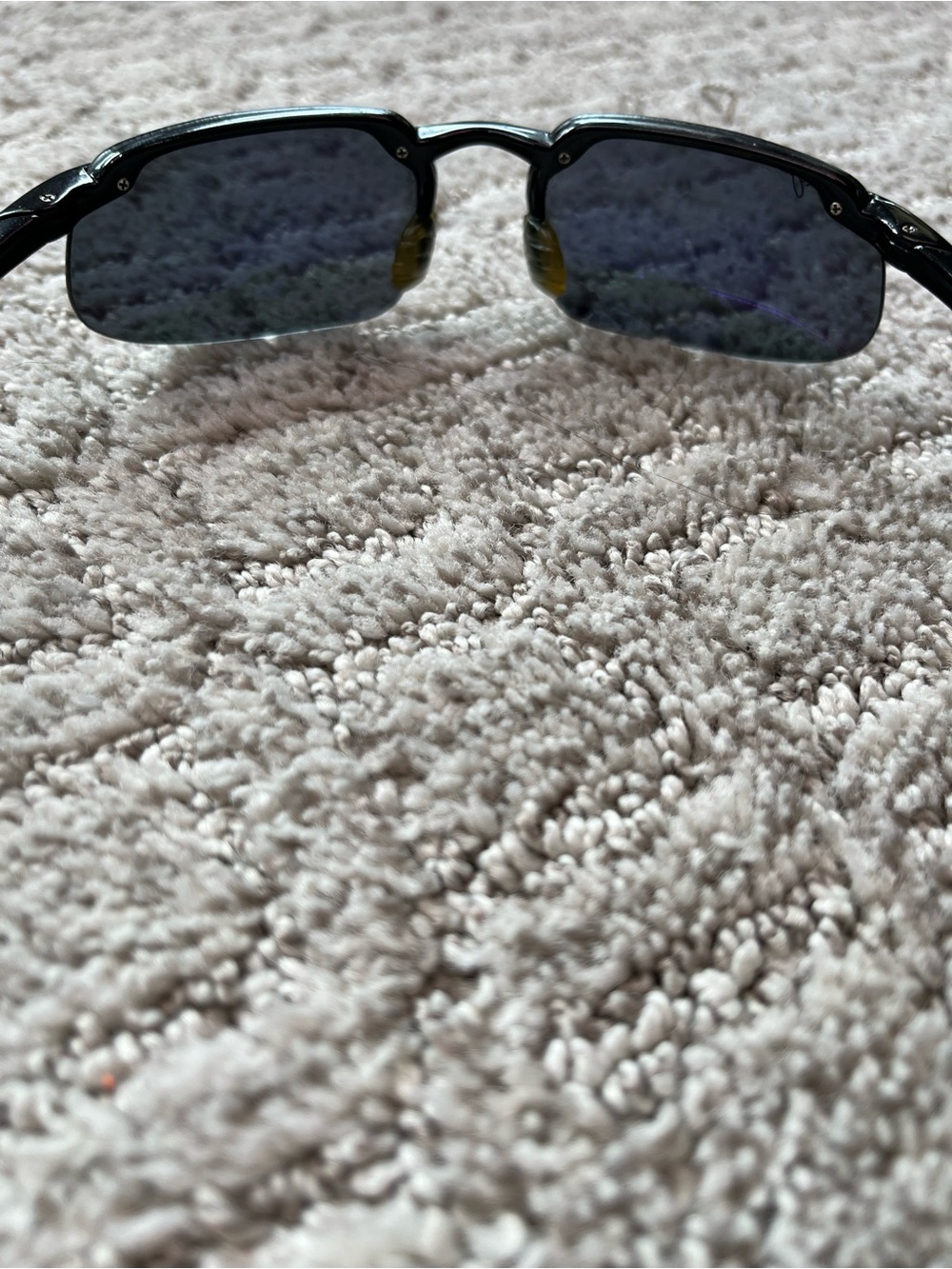 Maui Jim Black Rimless Sunglasses with Dark Gray Lenses - Picture 5 of 8